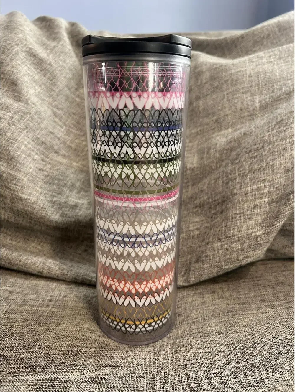 Starbucks Travel Tumbler Twist Lid May 2017 Rainbow Hearts 16 oz Coffee Tea